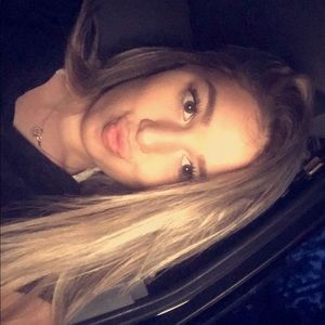 Meet your Posher, Kayli